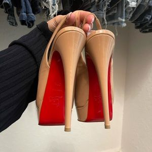 Christian Louboutin size 38.5